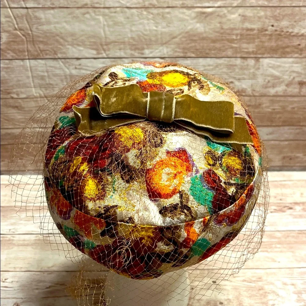 Vintage chic hat